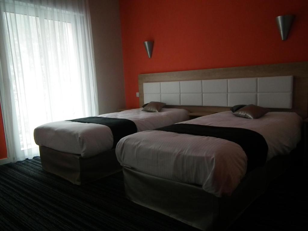 Logis Cosy - Hotel Le Moulin Neuf - Chantonnay Room photo